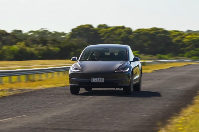 2024 Tesla Model 3 RWD