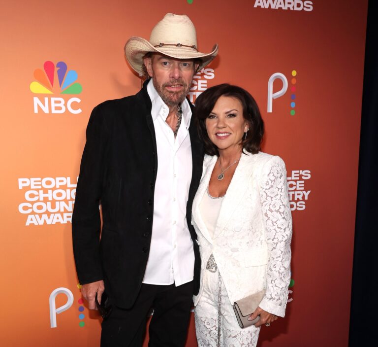 Who is Toby Keith’s Wife? – The Hash News