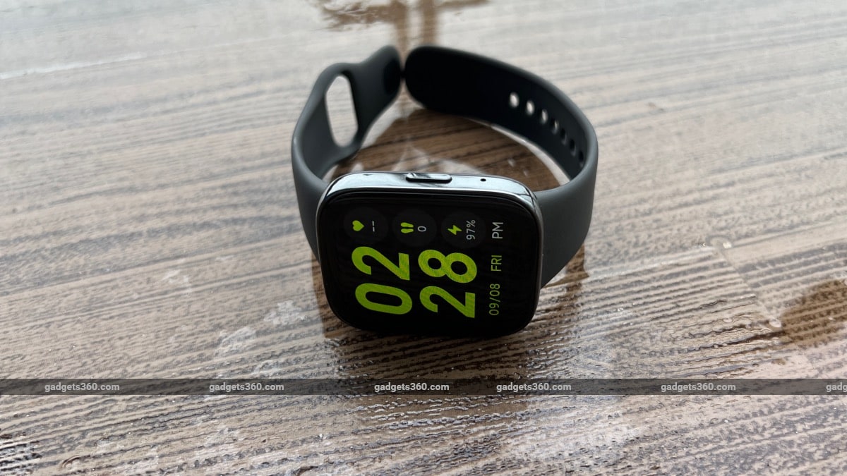 1707691110 Redmi Watch 3 Active Review Average Joe Smartwatch.jpg