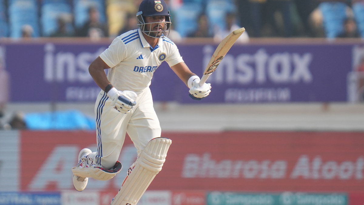 1708063508 India Vs England Live Score 3rd Test Day 2 Dhruv.jpg