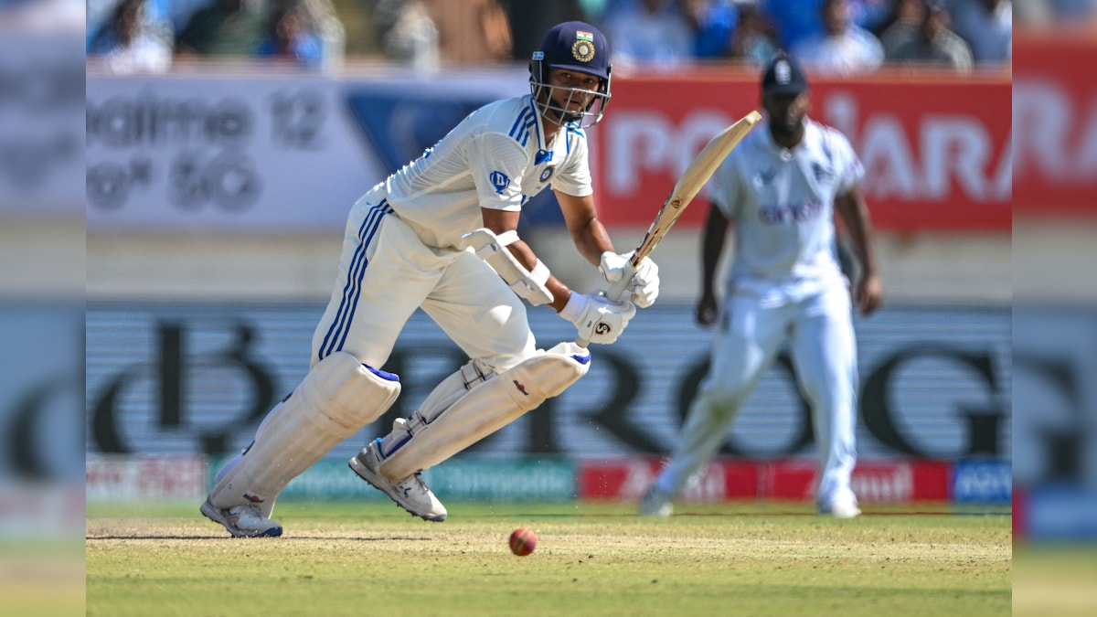 1708240776 India Vs England 3rd Test Day 4 Live Score Updates.jpg