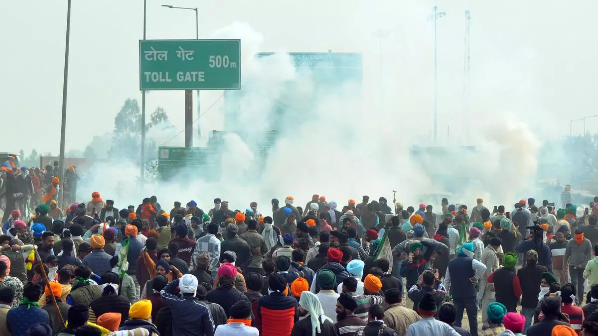 Haryana Police Tries To Prevent Farmers March To Delhi From.jpg