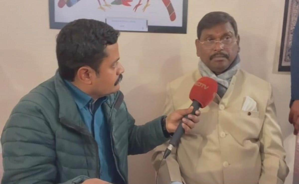 Minister Arjun Munda To Ndtv.jpg