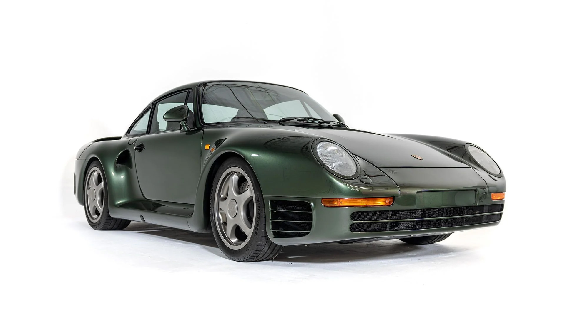 Nissan May Have Used This Porsche 959 For Gt R Development.jpg