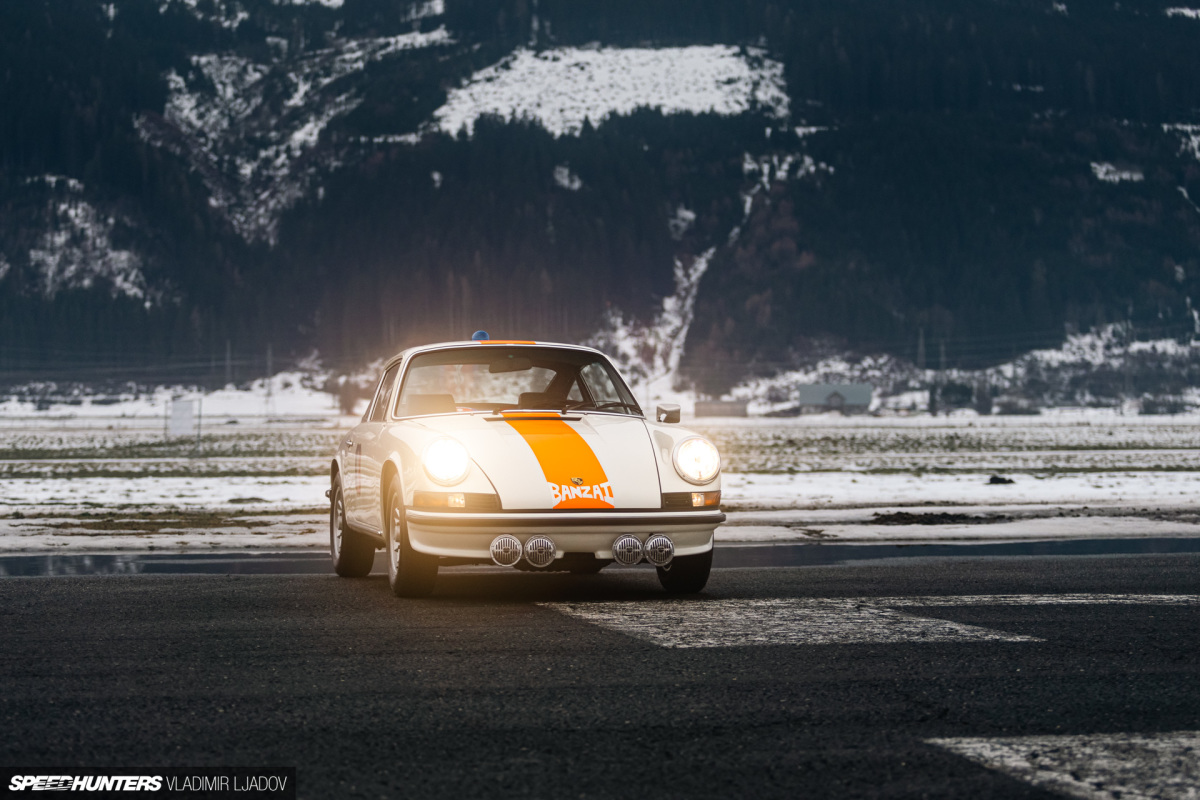 porsche-911-police-Rijkswacht-banzai-by-wheelsbywovka-15