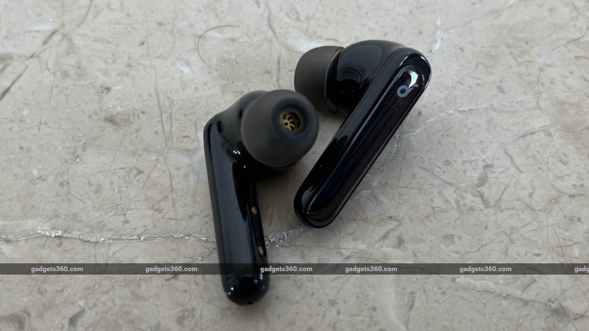 anker soundcore life note 3 review earpieces Anker  Soundcore