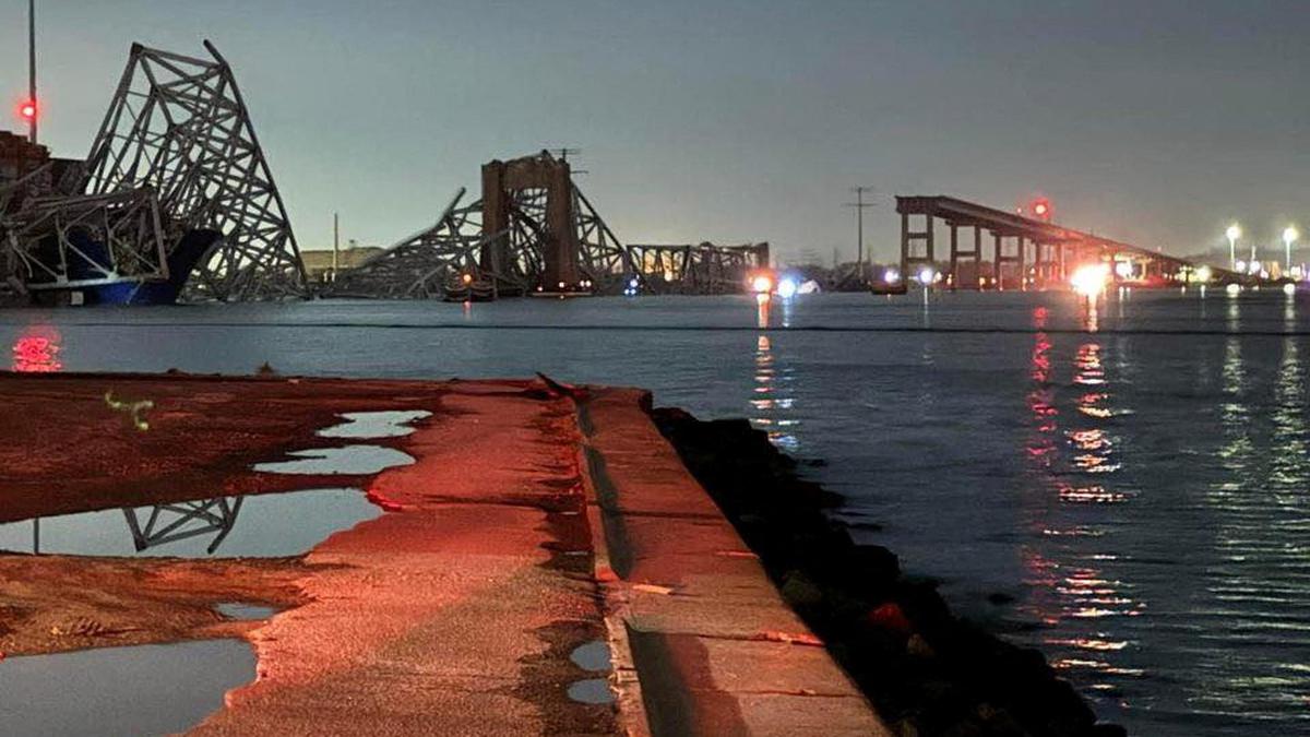 Cargo Ship Hits Baltimores Key Bridge Causing It To Collapse.jpg