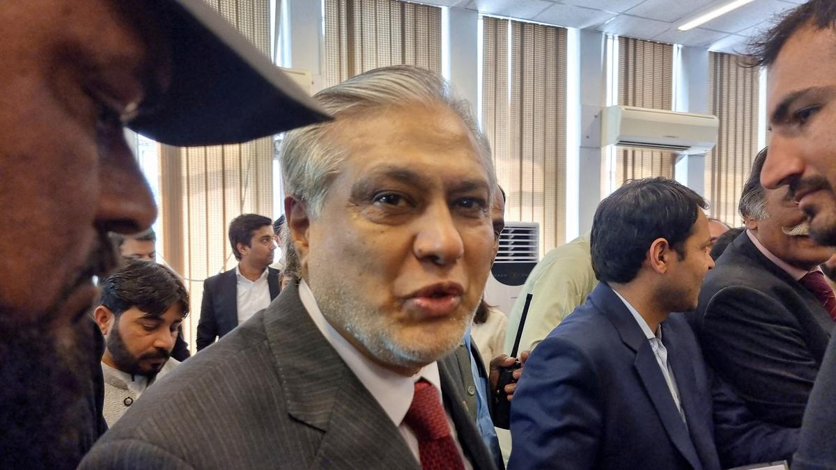 Ishaq Dar Appointed As Pakistans New Foreign Minister.jpg