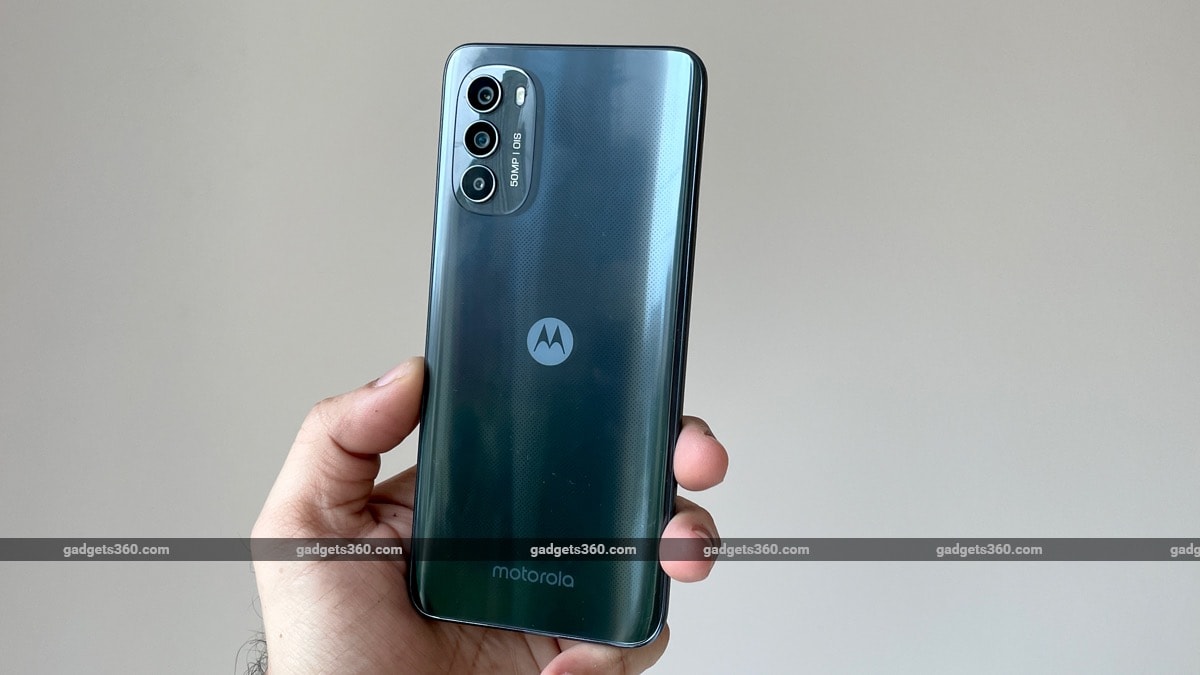 moto g82 5g back gadgets360 Moto G82 5G review