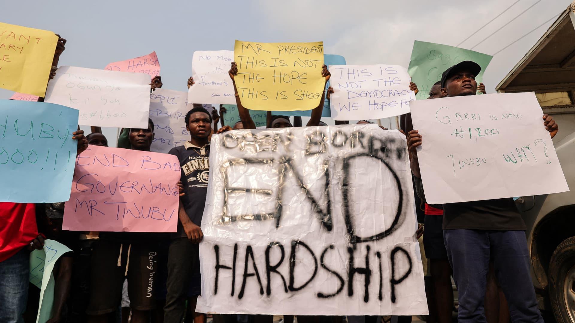 Nigeria Battles To Halt Spiraling Currency Crisis And Rising Food.jpeg