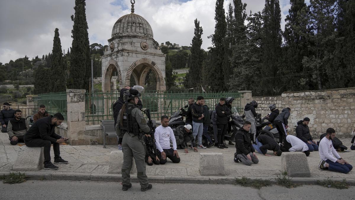 On Eve Of Ramadan Jerusalems Old City Offers Little Festivity.jpg