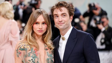 Suki Waterhouse and Robert Pattinson at the 2023 Met Gala