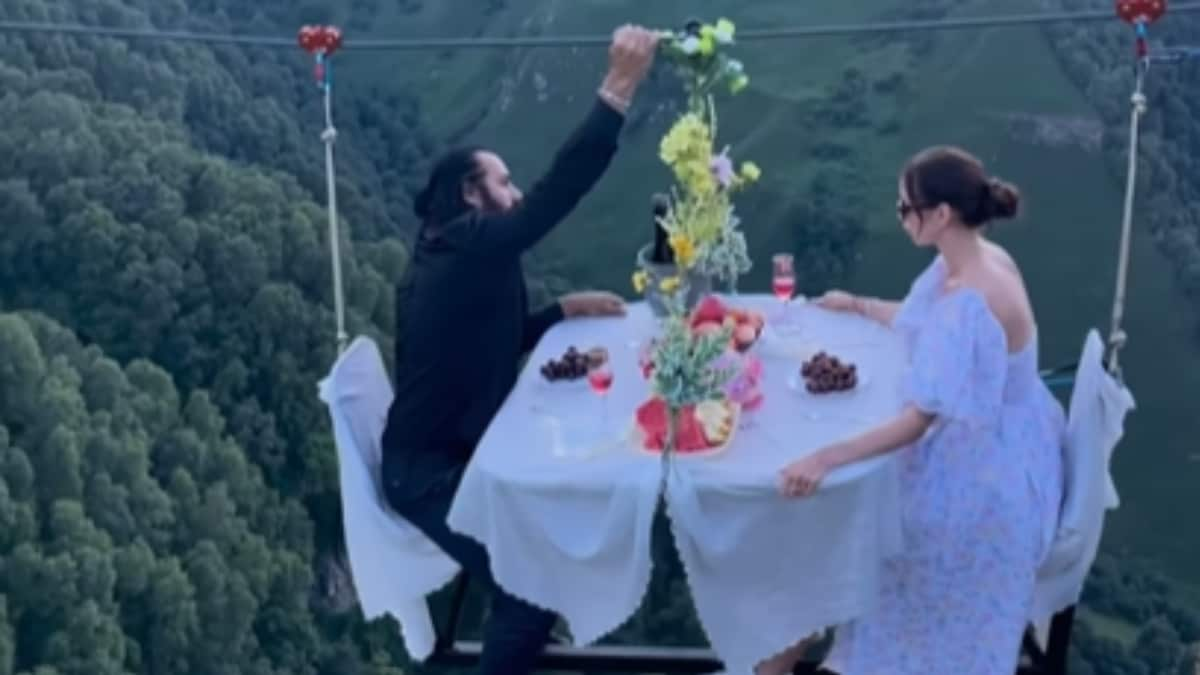 Watch This Couples Mid Air Dining Experience Is Not For The.png