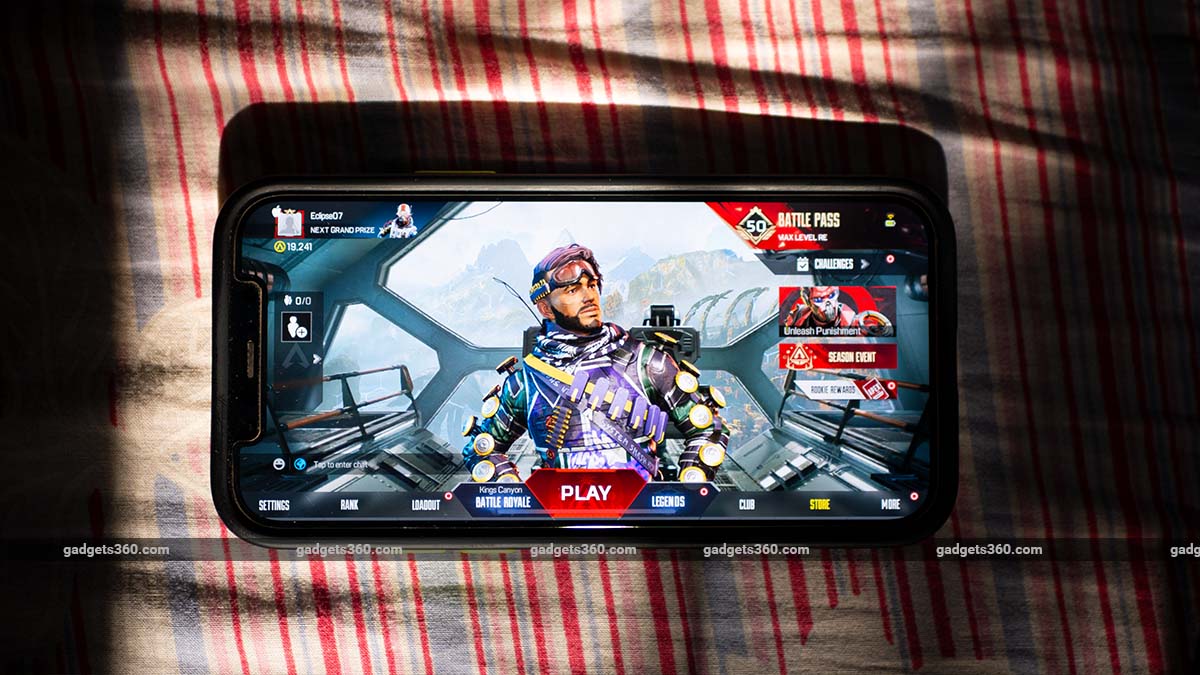 1712226643 Apex Legends Mobile Review The Resemblance Is Uncanny.jpg