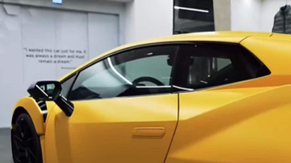 1712937296 Indian Businessman Gifts 18 Year Old Son A Lamborghini On Birthday Video.jpg