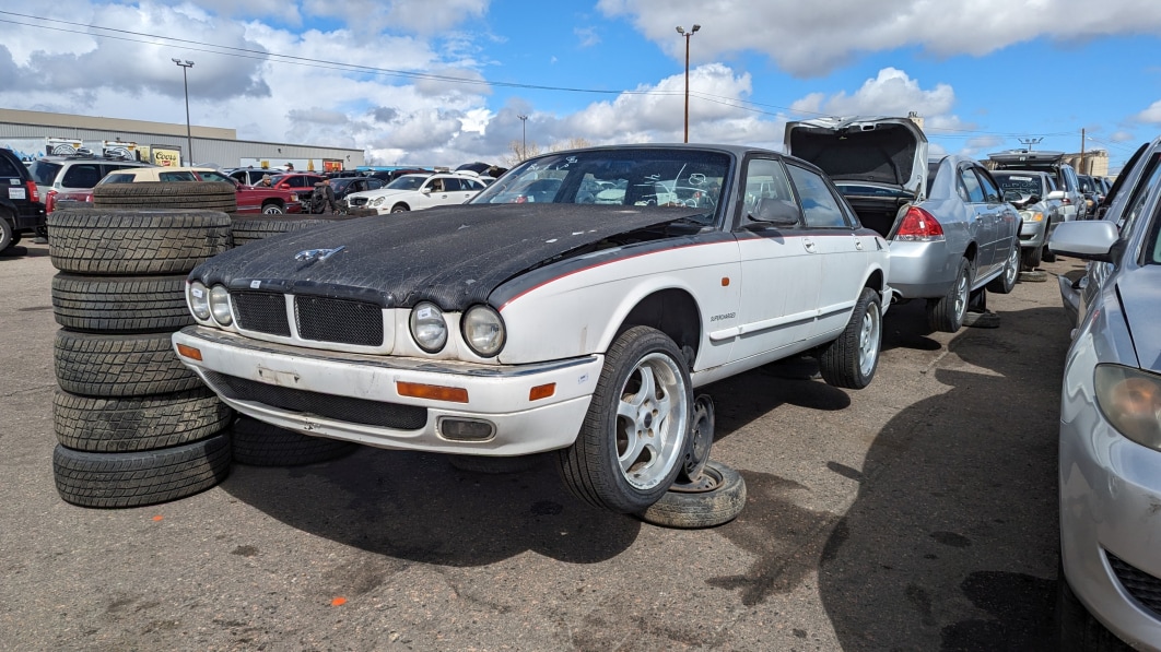 1713046131 Junkyard Gem 1995 Jaguar Xjr.jpg