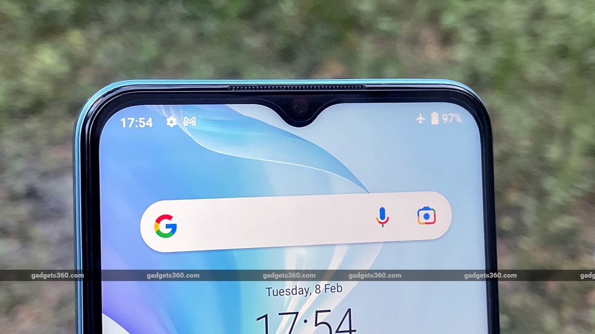 vivo t1 display notch gadgets360 Vivo T1 5G First Impressions