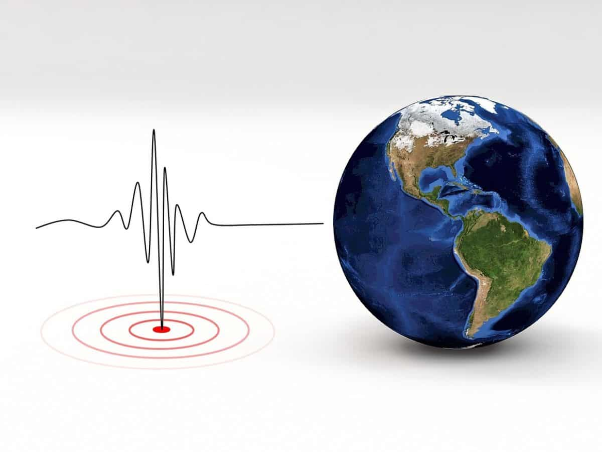 Earthquake Today Quake Of Magnitude 61 Strikes Japan.jpg