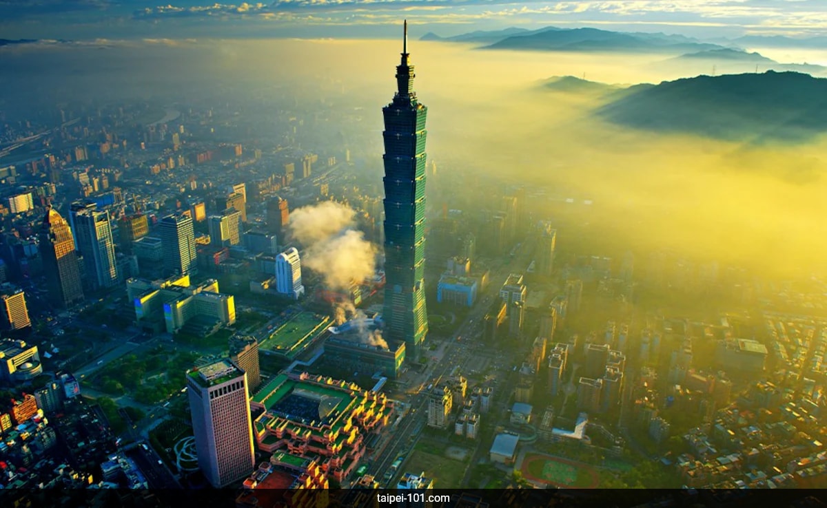 How A 660 Tonne Pendulum Protected Taiwans Tallest Skyscraper During A.jpeg