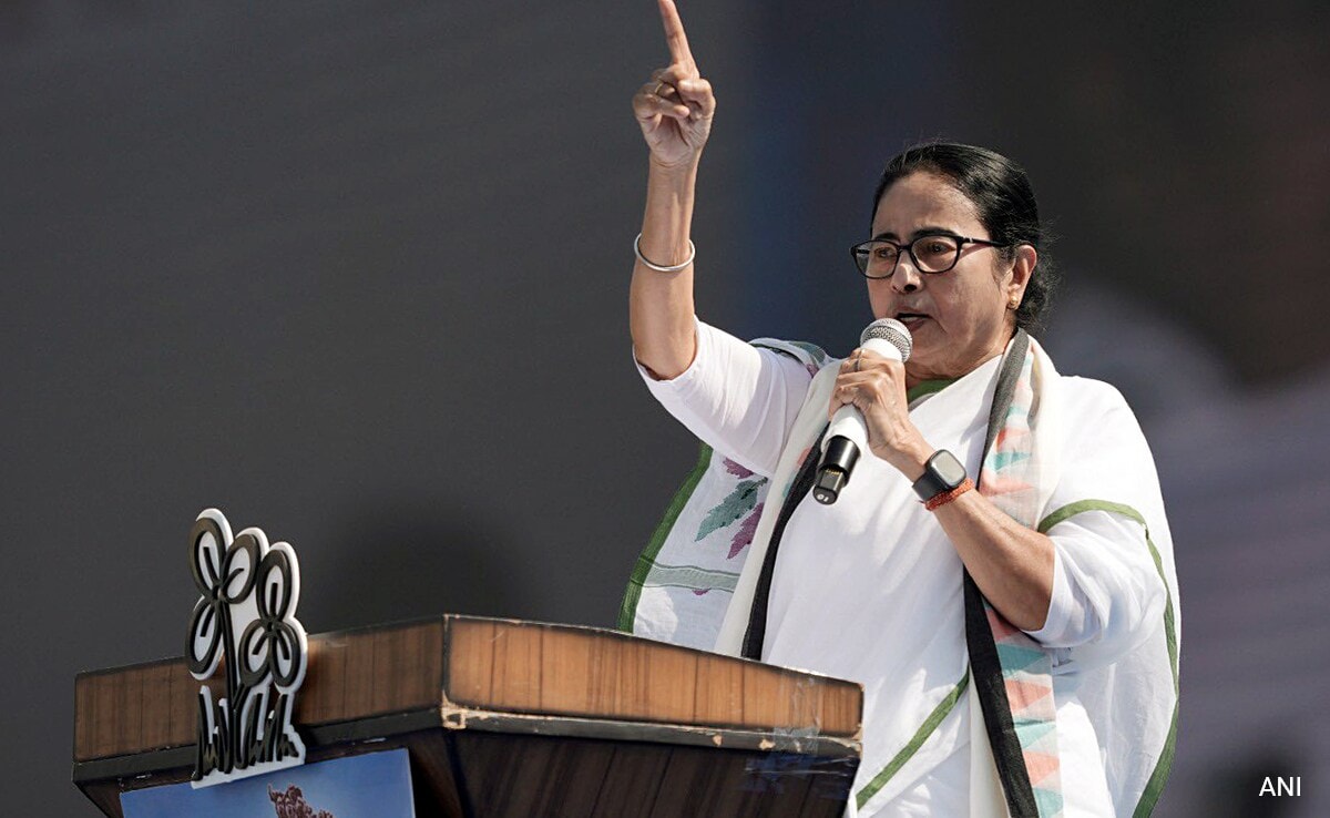 Mamata Banerjees Big Message After 26000 Teachers Lose Jobs.jpeg