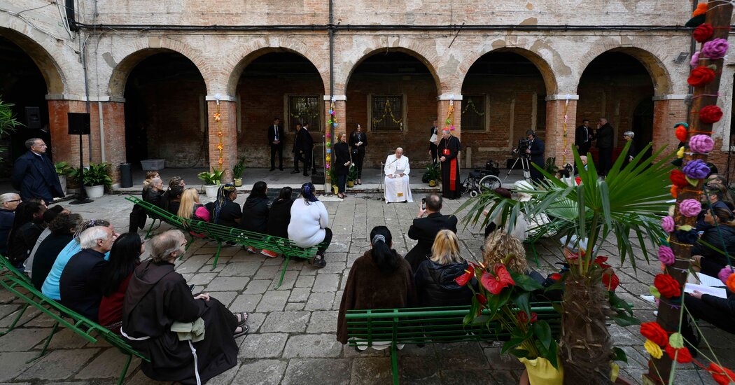 Popes Visit To Art Exhibition In Prison Is A First.jpg