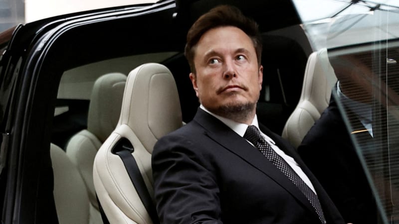 Tesla Robotaxis Wall Street Weighs In On Elon Musks Latest.jpeg